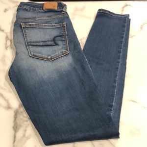 American Eagle Hi-Rise Jegging Super Super Stretch Sz. 6